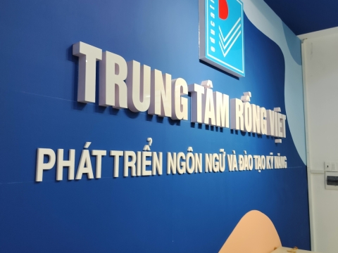 Quảng Cáo Bình Dương | Làm Bảng Quảng  Cáo Ở Bình Dương | bảng hiệu trung tâm ngoại ngữ rồng việt