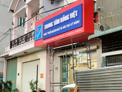 Quảng Cáo Bình Dương | Làm Bảng Quảng  Cáo Ở Bình Dương | bảng hiệu trung tâm ngoại ngữ rồng việt