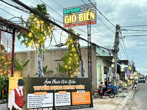  Làm biển quảng cáo ở Thuận An Bình Dương